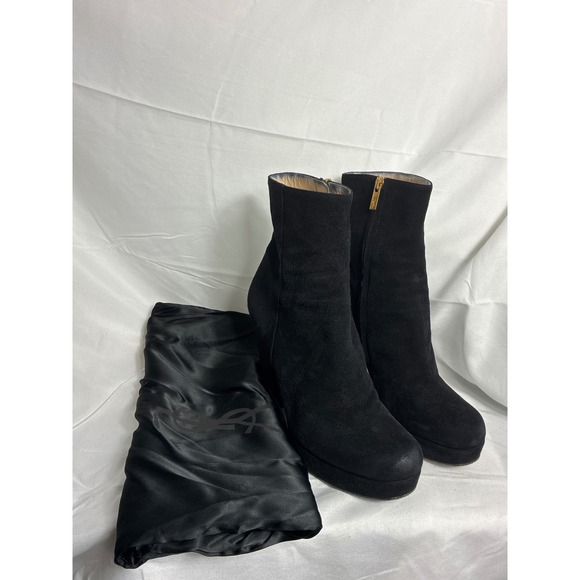 Yves Saint Laurent Shoes - Yves Saint Laurent YSL Black Suede Tribute Platform Ankle Boots 38.5 Italy